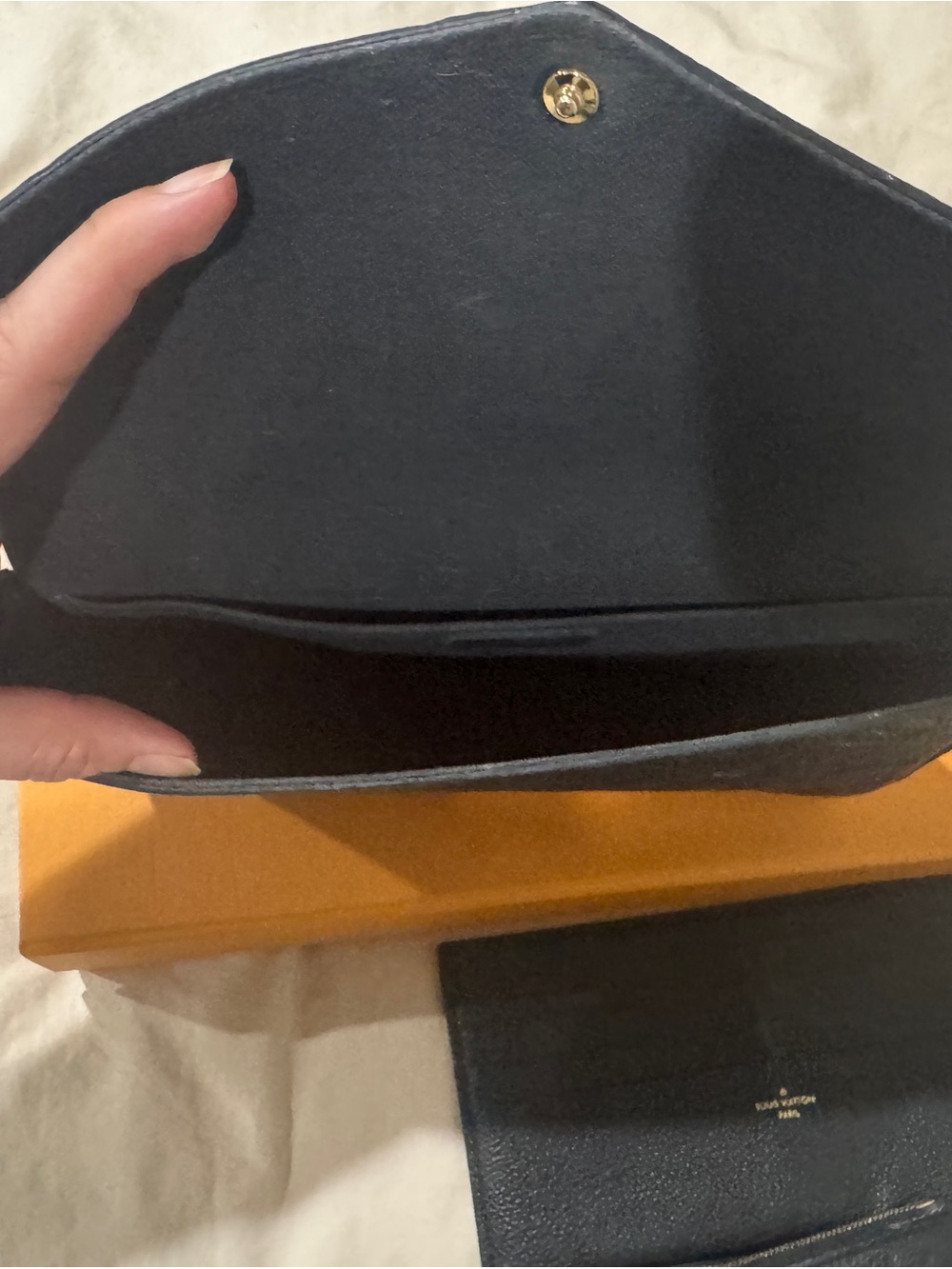 Louis Vuitton Félicie Pochette in Monogram Empreinte Leather - Picture 2 of 4